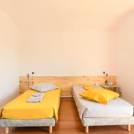 Les Chenes By Interhome Casa vacanze