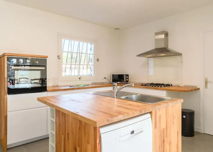 Les Chenes By Interhome リ・エ・ミックス