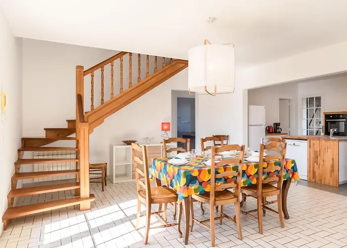 Les Chenes By Interhome *