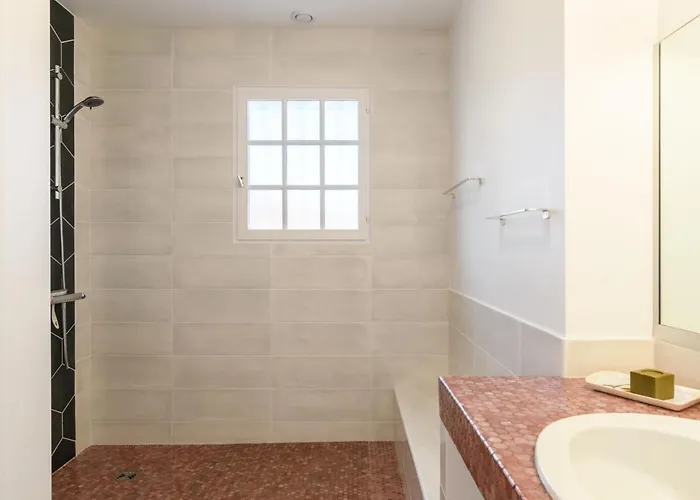 Les Chenes By Interhome リ・エ・ミックス