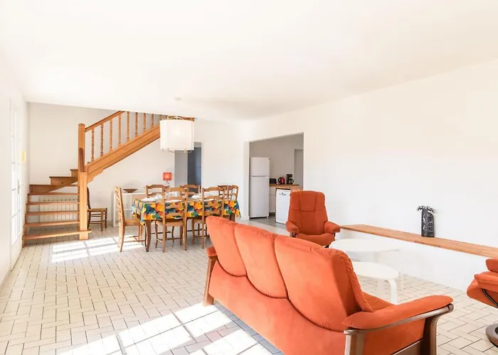 Les Chenes By Interhome 別荘 *